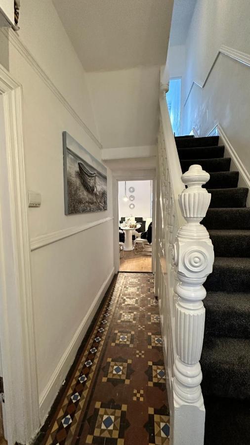 Вілла Victorian/Modern House Ньюпорт Екстер'єр фото
